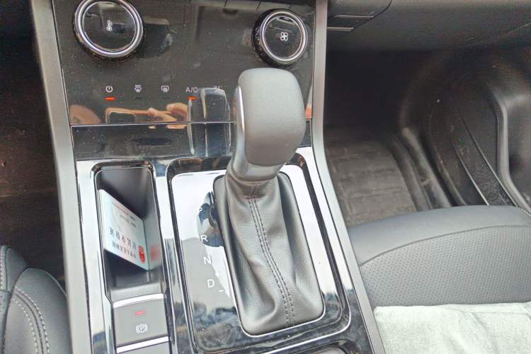 Used Chery Tiggo 5x 2025 1.5L CVT Excellence Edition Gear Lever