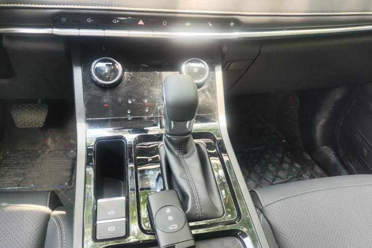 Used Chery Tiggo 5x 2025 1.5L CVT Excellence Edition Gear Lever