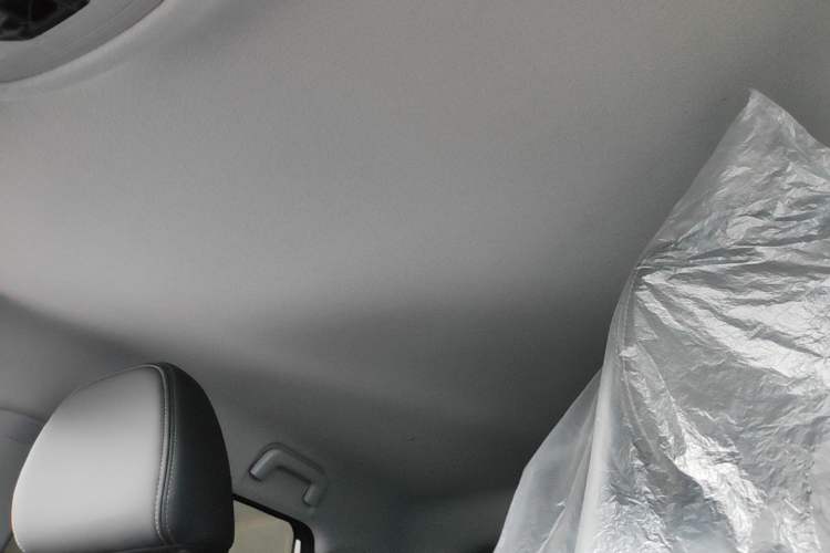 Used Chery Tiggo 5x 2025 1.5L CVT Excellence Edition Headliner