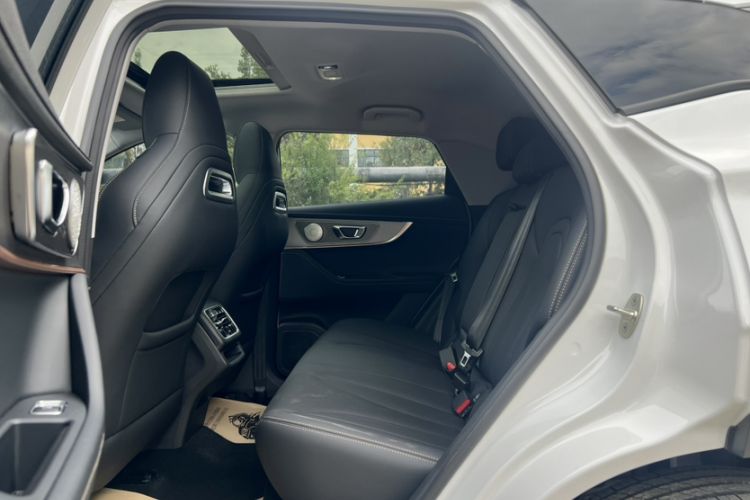 Used Chery Tiggo 5x 2025 High-Performance Edition 1.5T CVT Luxury Model Headliner