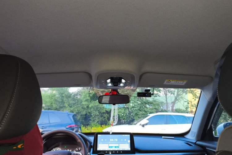 Used Chery Tiggo 5x 2025 1.5L CVT Excellence Edition Headliner