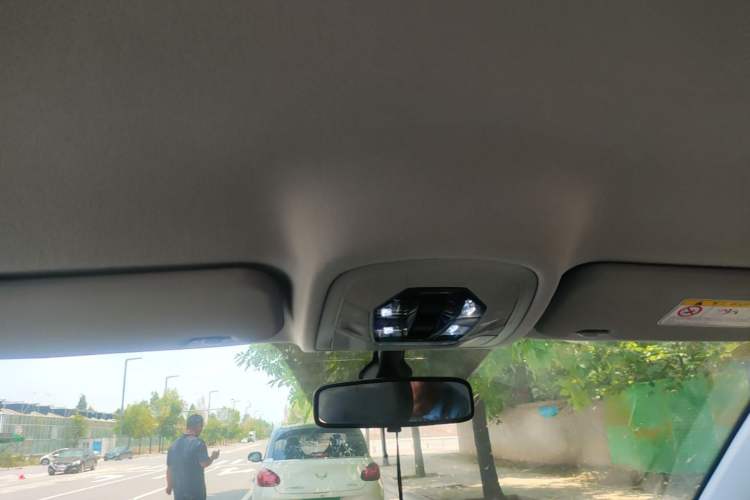 Used Chery Tiggo 5x 2025 1.5L CVT Excellence Edition Headliner