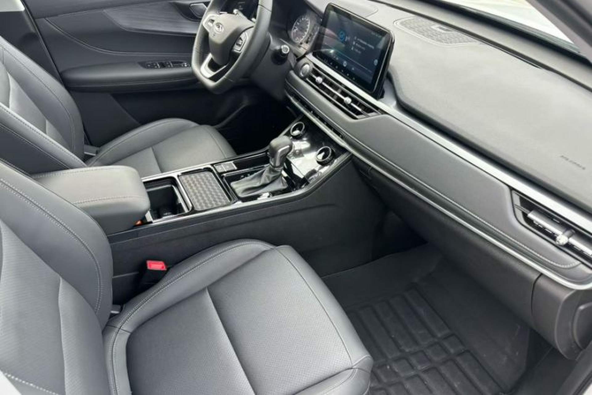Used Chery Tiggo 5x 2025 1.5L CVT Excellence Edition Interior 3