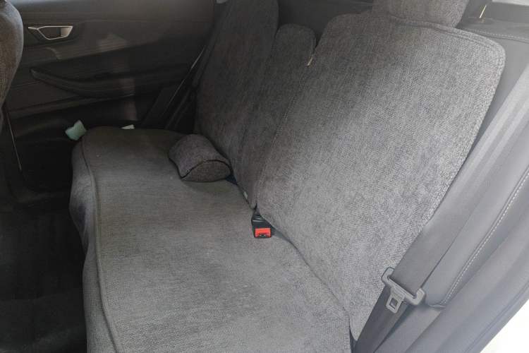 Used Chery Tiggo 5x 2025 1.5L CVT Excellence Edition Interior 4