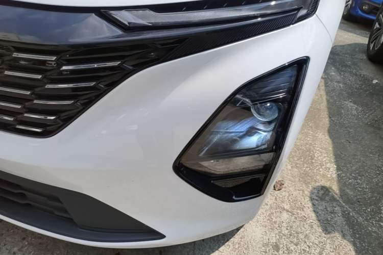 Used Chery Tiggo 5x 2025 High-Energy Version 1.5T CVT Comfort Model Left Front Headlight