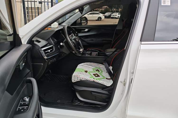 Used Chery Tiggo 5x 2025 1.5L CVT Excellence Edition Left Front Seat