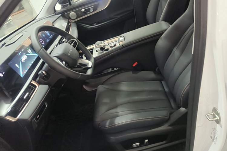 Used Chery Tiggo 5x 2025 High-Performance Edition 1.5T CVT Luxury Model Left Front Seat
