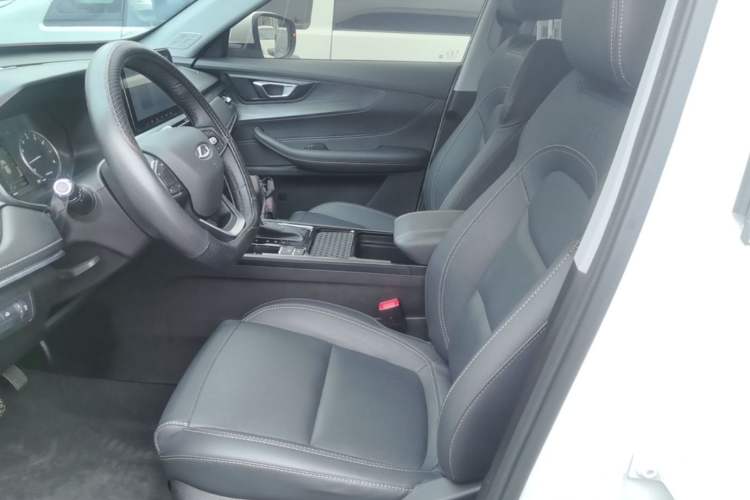 Used Chery Tiggo 5x 2025 1.5L CVT Excellence Edition Left Front Seat