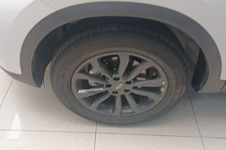 Used Chery Tiggo 5x 2025 1.5L CVT Excellence Edition Left Front Wheel Hub