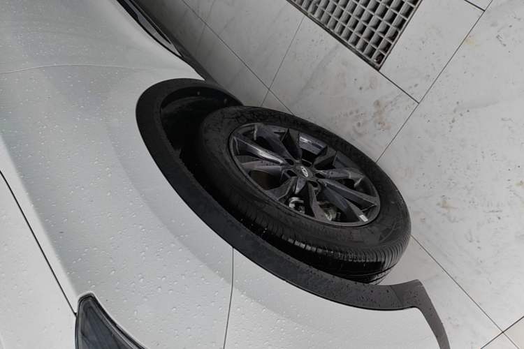 Used Chery Tiggo 5x 2025 1.5L CVT Excellence Edition Left Front Wheel Hub