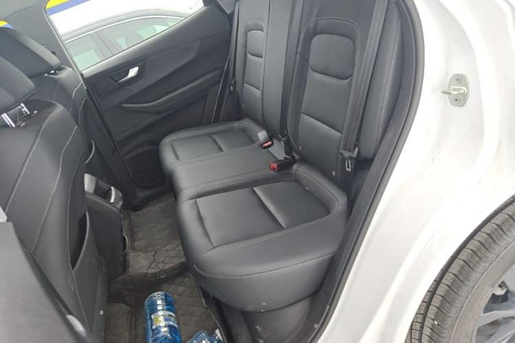 Used Chery Tiggo 5x 2025 1.5L CVT Excellence Edition Left Rear Seat