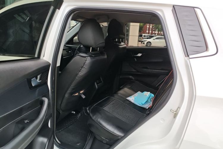 Used Chery Tiggo 5x 2025 1.5L CVT Excellence Edition Left Rear Seat