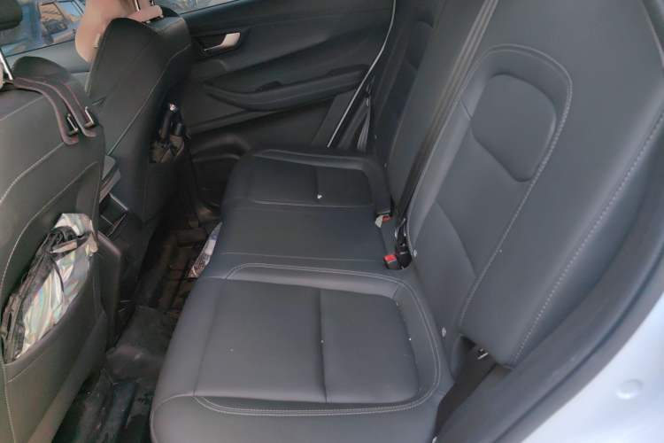Used Chery Tiggo 5x 2025 1.5L CVT Excellence Edition Left Rear Seat