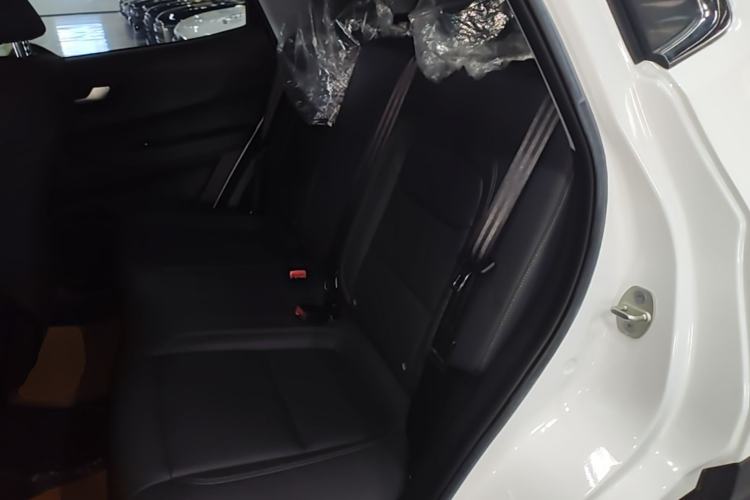 Used Chery Tiggo 5x 2025 1.5L CVT Excellence Edition Left Rear Seat