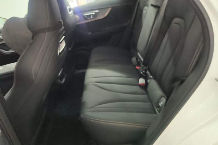 Used Chery Tiggo 5x 2025 High-Performance Edition 1.5T CVT Luxury Model Left Rear Seat