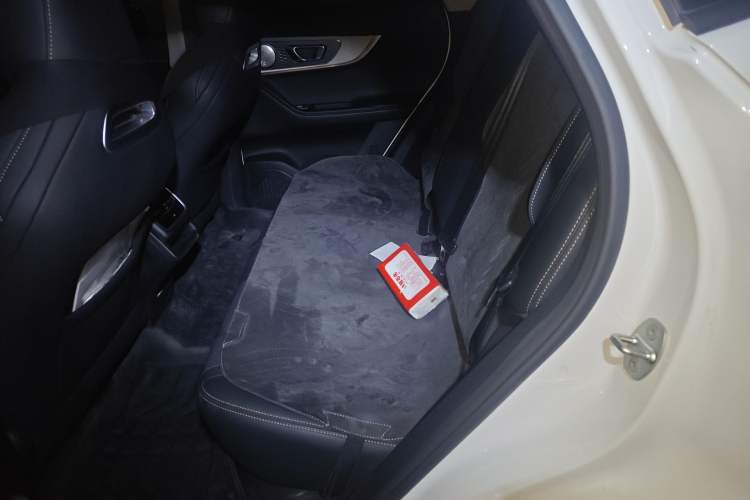Used Chery Tiggo 5x 2025 High-Energy Version 1.5T CVT Comfort Model Left Rear Seat