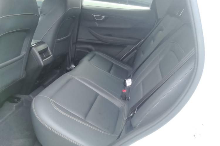 Used Chery Tiggo 5x 2025 1.5L CVT Excellence Edition Left Rear Seat