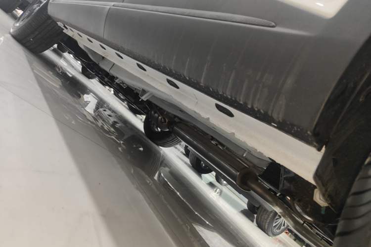 Used Chery Tiggo 5x 2025 High-Energy Version 1.5T CVT Comfort Model Left Side Sill