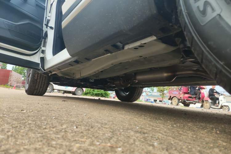 Used Chery Tiggo 5x 2025 1.5L CVT Excellence Edition Left Side Sill