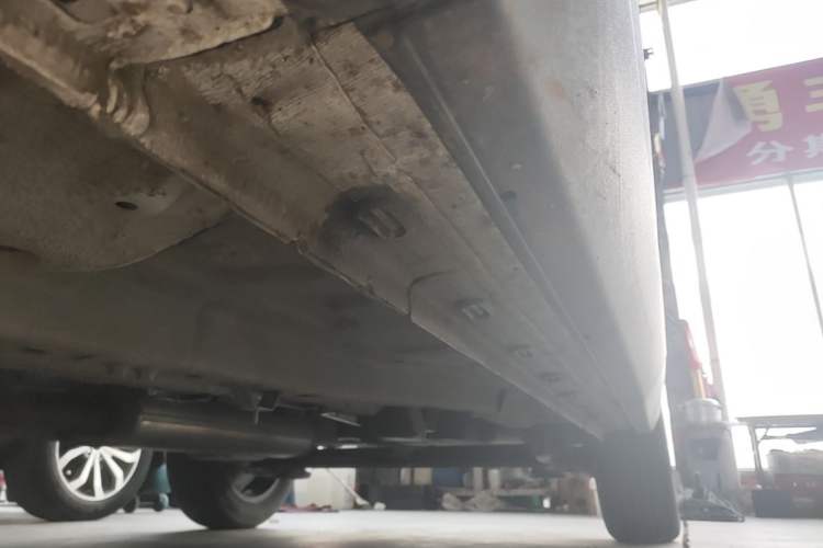 Used Chery Tiggo 5x 2025 High-Energy Version 1.5T CVT Comfort Model Left Side Sill