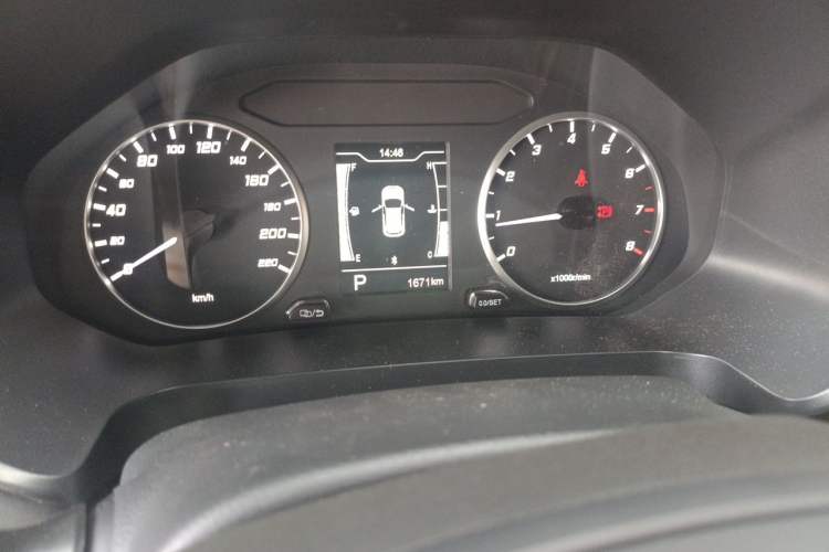Used Chery Tiggo 5x 2025 1.5L CVT Excellence Edition Odometer Close Up