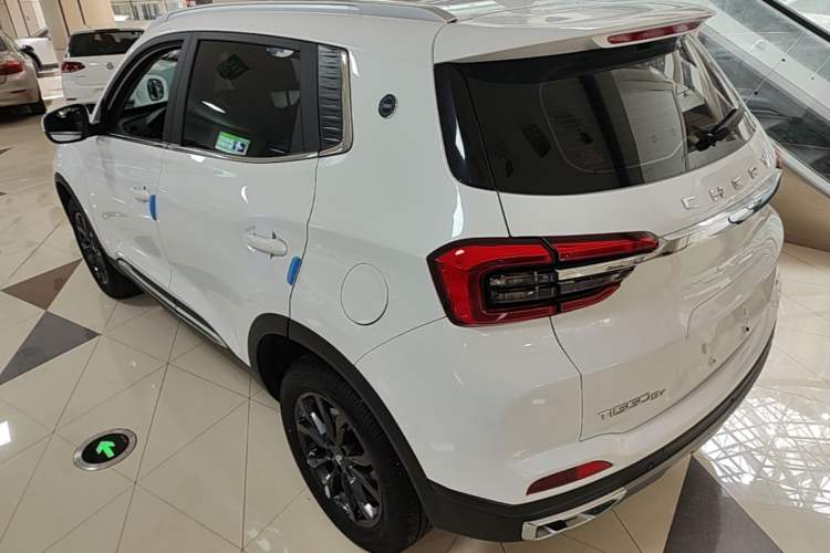 Used Chery Tiggo 5x 2025 1.5L CVT Excellence Edition Rear Left 45 Deg