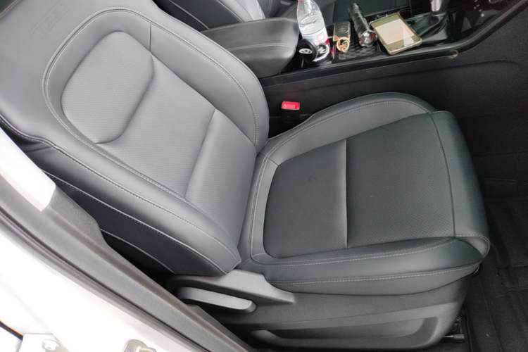 Used Chery Tiggo 5x 2025 1.5L CVT Excellence Edition Right Front Seat