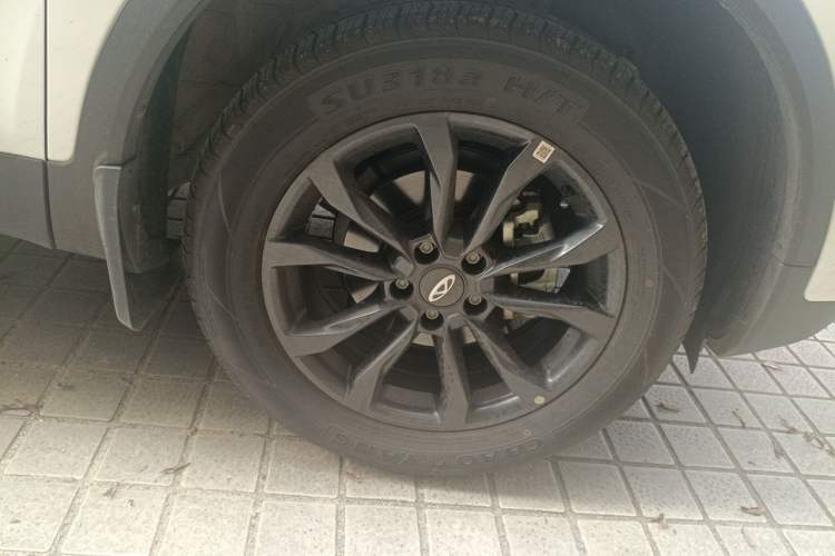 Used Chery Tiggo 5x 2025 1.5L CVT Excellence Edition Right Front Wheel Hub