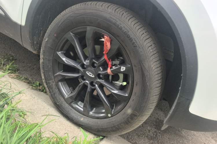 Used Chery Tiggo 5x 2025 1.5L CVT Excellence Edition Right Front Wheel Hub