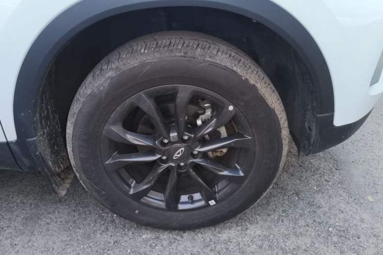 Used Chery Tiggo 5x 2025 1.5L CVT Excellence Edition Right Front Wheel Hub