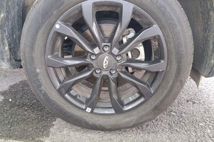 Used Chery Tiggo 5x 2025 1.5L CVT Excellence Edition Right Front Wheel Hub