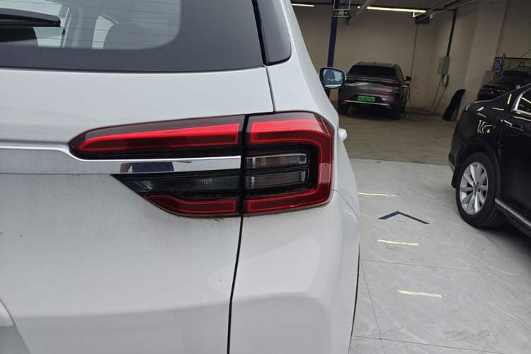 Used Chery Tiggo 5x 2025 1.5L CVT Excellence Edition Right Rear Taillight