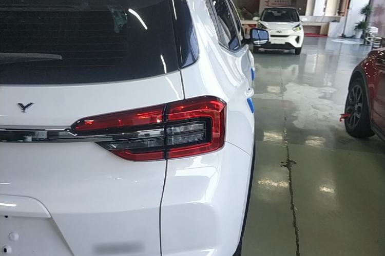 Used Chery Tiggo 5x 2025 1.5L CVT Excellence Edition Right Rear Taillight