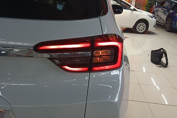 Used Chery Tiggo 5x 2025 1.5L CVT Excellence Edition Right Rear Taillight