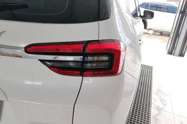 Used Chery Tiggo 5x 2025 1.5L CVT Excellence Edition Right Rear Taillight