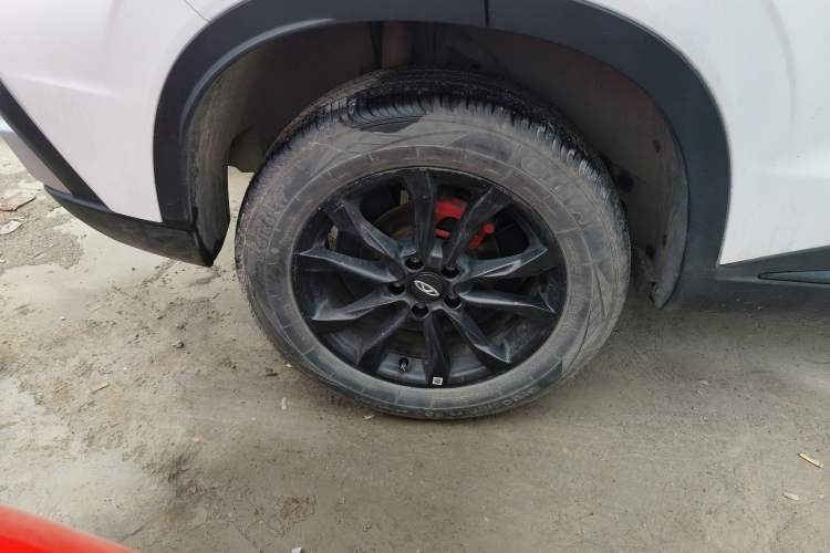 Used Chery Tiggo 5x 2025 High-Energy Version 1.5T CVT Comfort Model Right Rear Wheel Hub