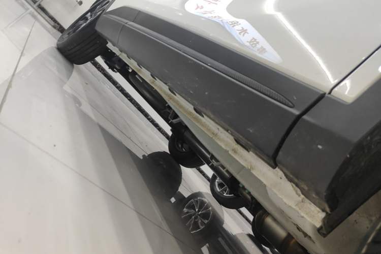 Used Chery Tiggo 5x 2025 High-Energy Version 1.5T CVT Comfort Model Right Side Sill