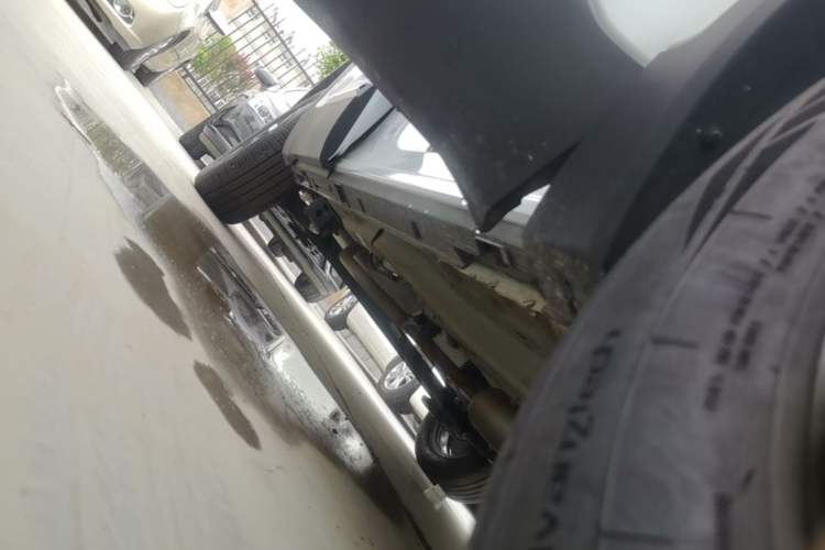 Used Chery Tiggo 5x 2025 1.5L CVT Excellence Edition Right Side Sill