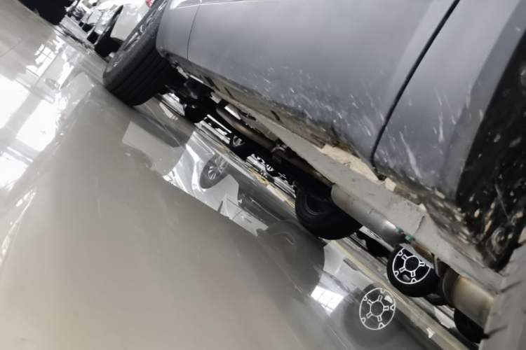 Used Chery Tiggo 5x 2025 1.5L CVT Excellence Edition Right Side Sill