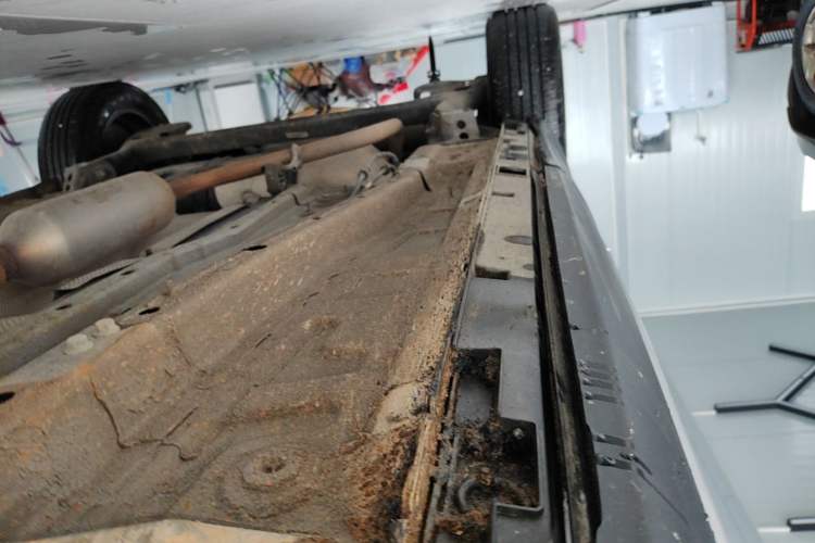 Used Chery Tiggo 5x 2025 1.5L CVT Excellence Edition Right Side Sill