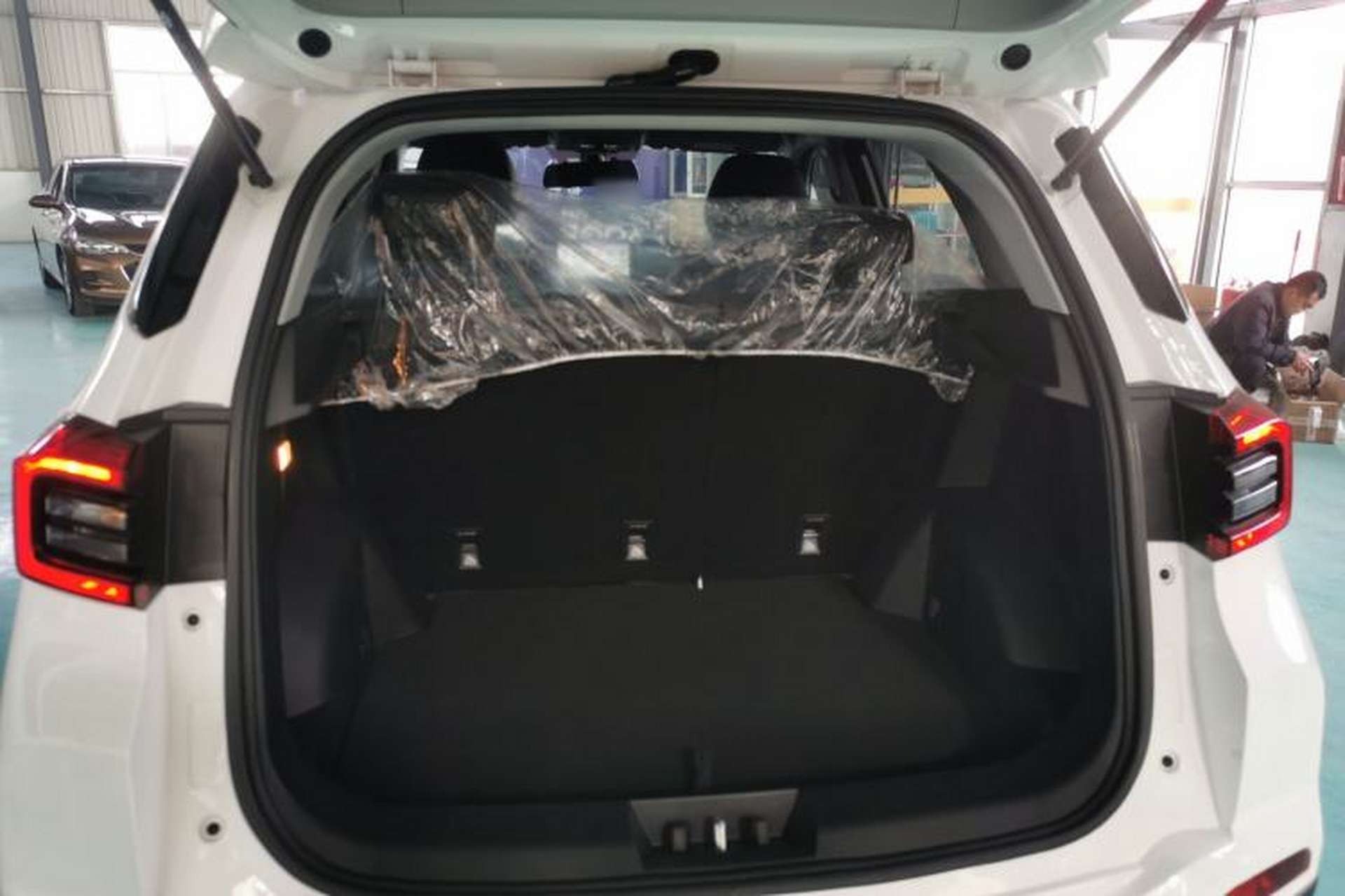Used Chery Tiggo 5x 2025 1.5L CVT Excellence Edition Trunk