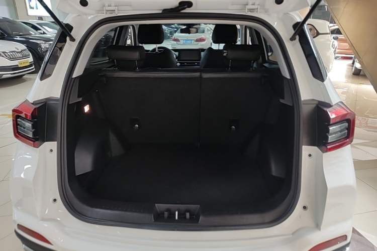 Used Chery Tiggo 5x 2025 1.5L CVT Excellence Edition Trunk