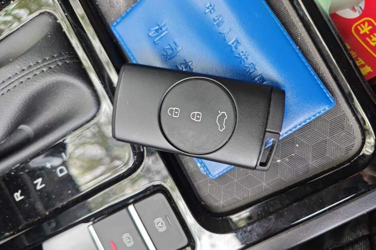 Used Chery Tiggo 5x 2025 1.5L CVT Excellence Edition Vehicle Key