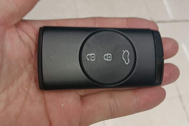 Used Chery Tiggo 5x 2025 1.5L CVT Excellence Edition Vehicle Key