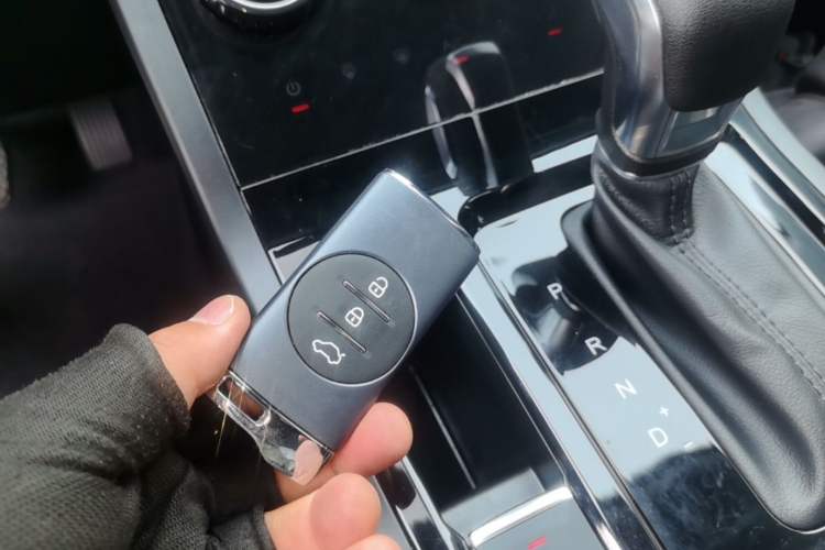Used Chery Tiggo 5x 2025 1.5L CVT Excellence Edition Vehicle Key