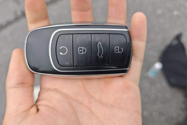 Used Chery Tiggo 5x 2025 High-Energy Version 1.5T CVT Comfort Model Vehicle Key