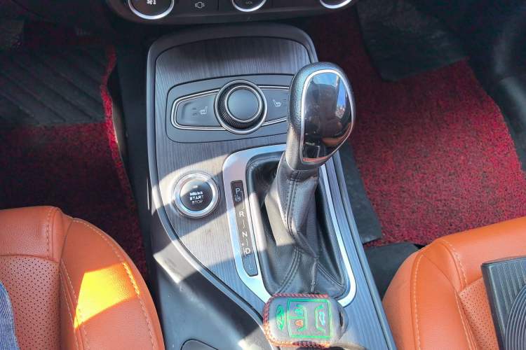 Used Chery Tiggo 7 2016 2.0L CVT YAOZHEN Edition Gear Lever