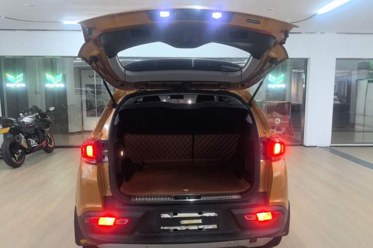 Used Chery Tiggo 7 2016 1.5T Manual Yaozhen Edition Trunk