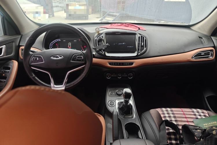 Used Chery Tiggo 7 2016 1.5T Manual Yaozhen Edition Center Console