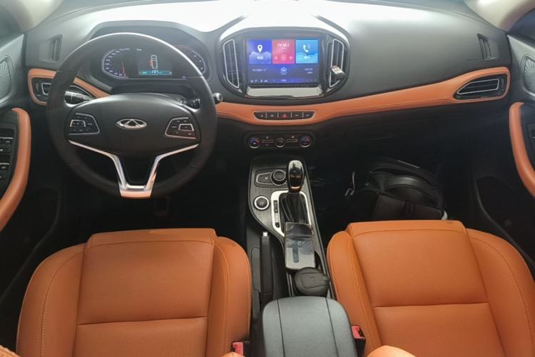 Used Chery Tiggo 7 2016 2.0L CVT YAOZHEN Edition Center Console
